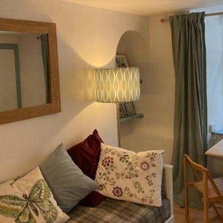 דירות The Snug, A Great Flat In The Heart Of Peebles. מראה חיצוני תמונה