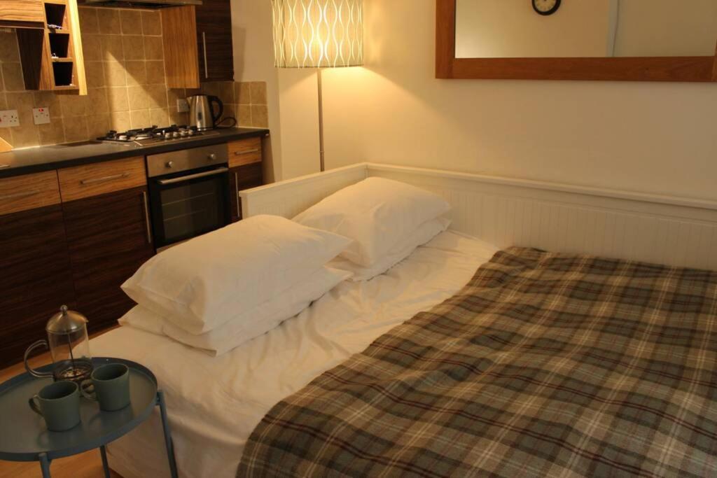 דירות The Snug, A Great Flat In The Heart Of Peebles. מראה חיצוני תמונה